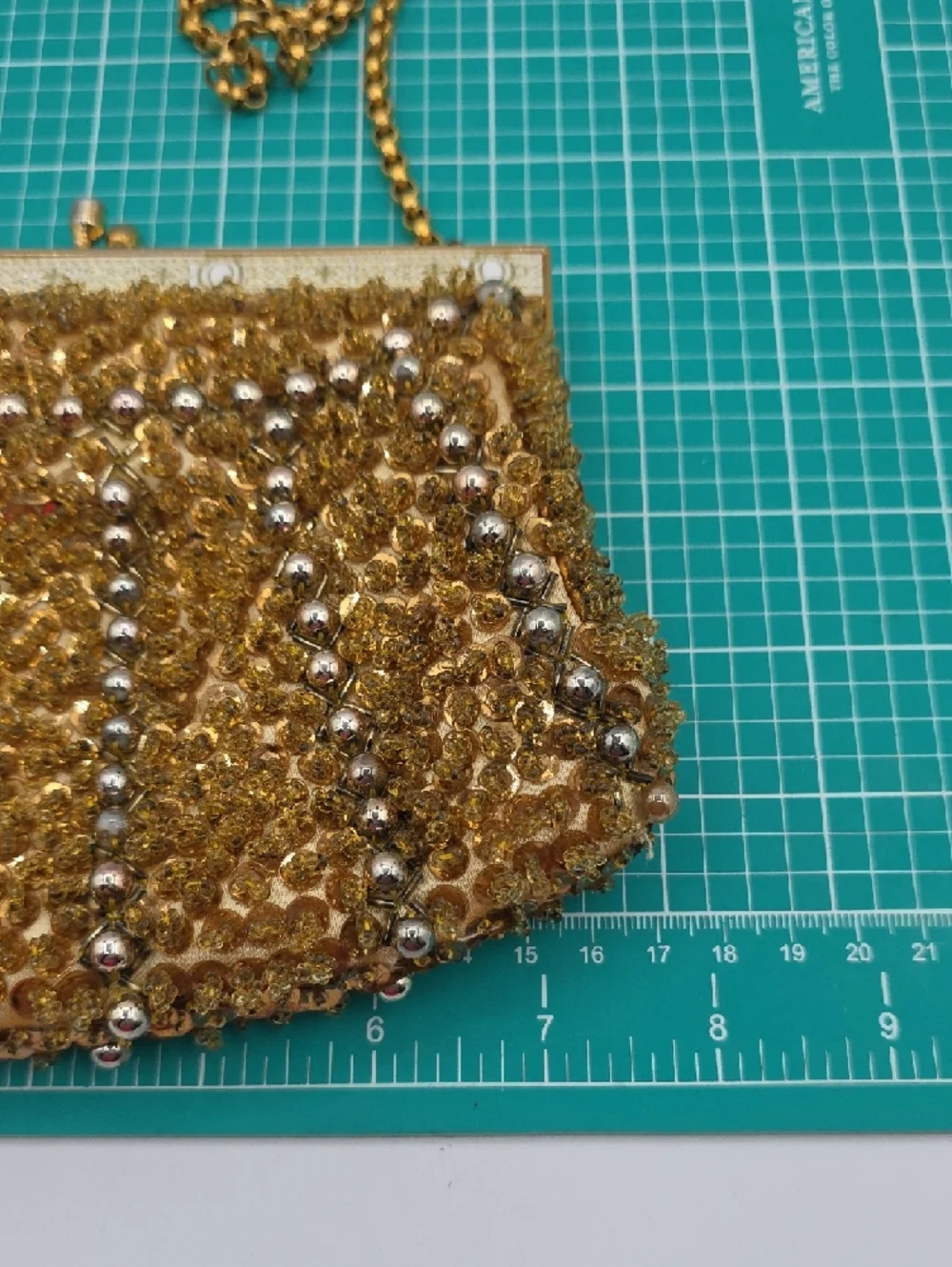 Vintage Delill Beaded And Sequence Handbag With Gold Chain 32